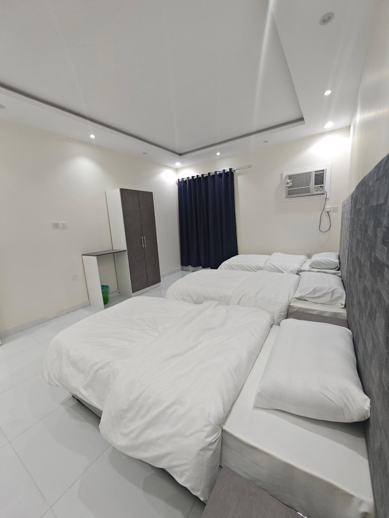 Yaqoot Al Madina Suites Al Awali Exterior foto